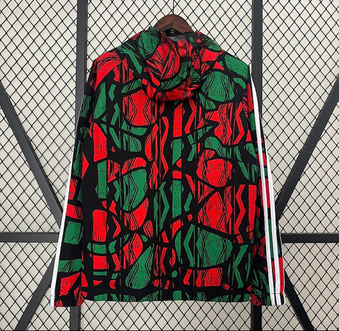 Veste Arsenal 24/25 rouge et verte sans capuche