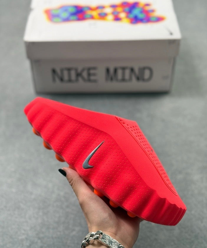 Claquettes Nike Mind 001 rouge