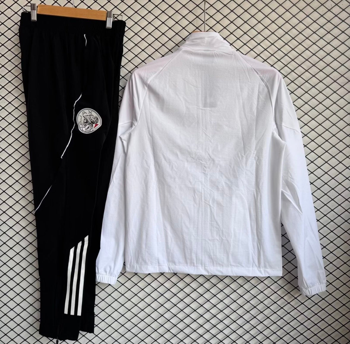 Ensemble de survêtement Ajax Amsterdam blanc et noir 25/26