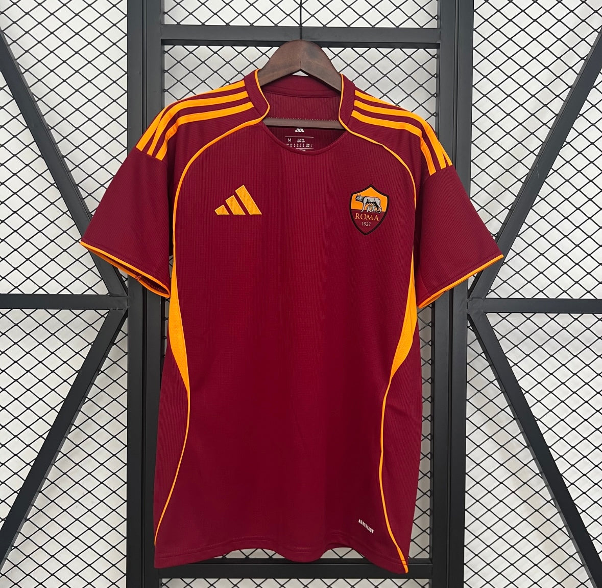Maillot as Roma 2025-2026 domicile