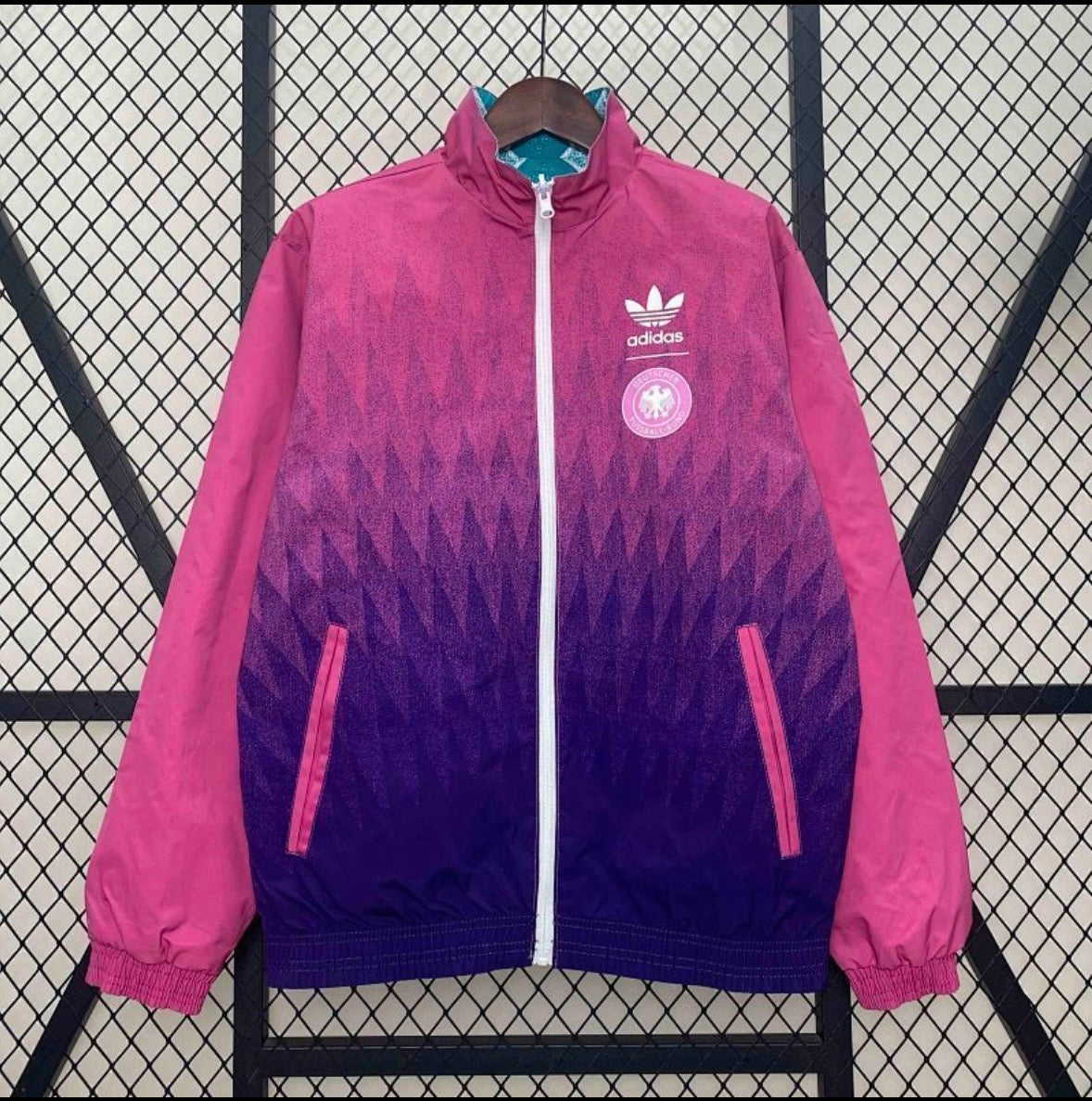 Veste de l’Allemagne 2025 violet et rose