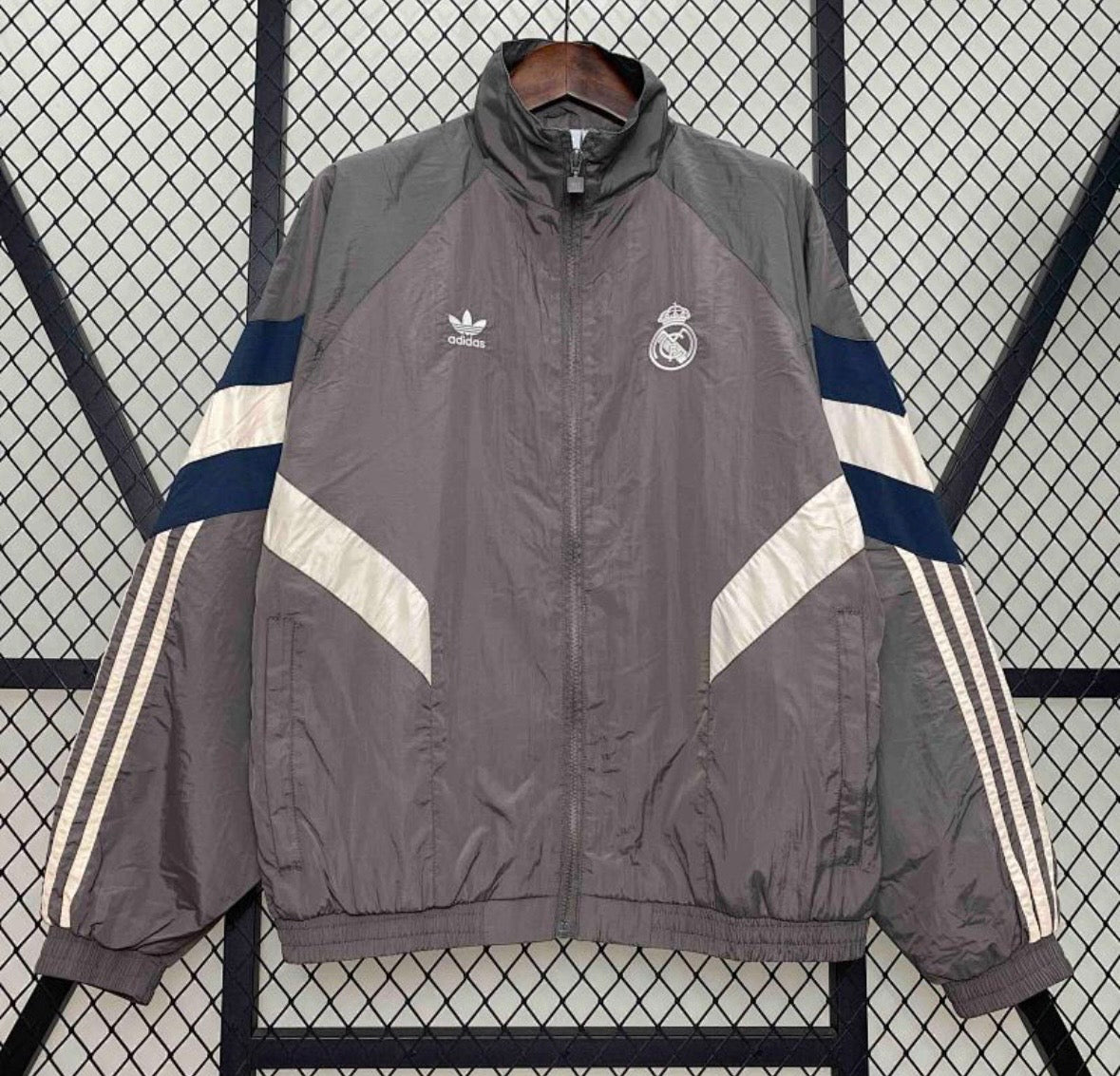 Veste de survêtement Real Madrid gris third 24/25