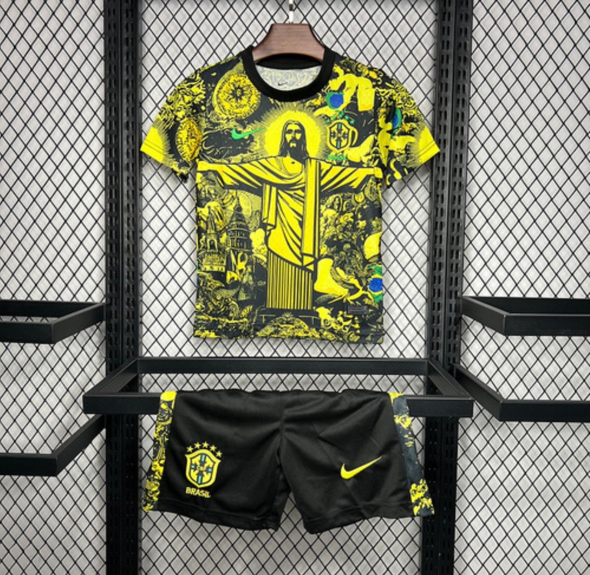 Maillot du BRÉSIL concept 2026 jaune pour enfants