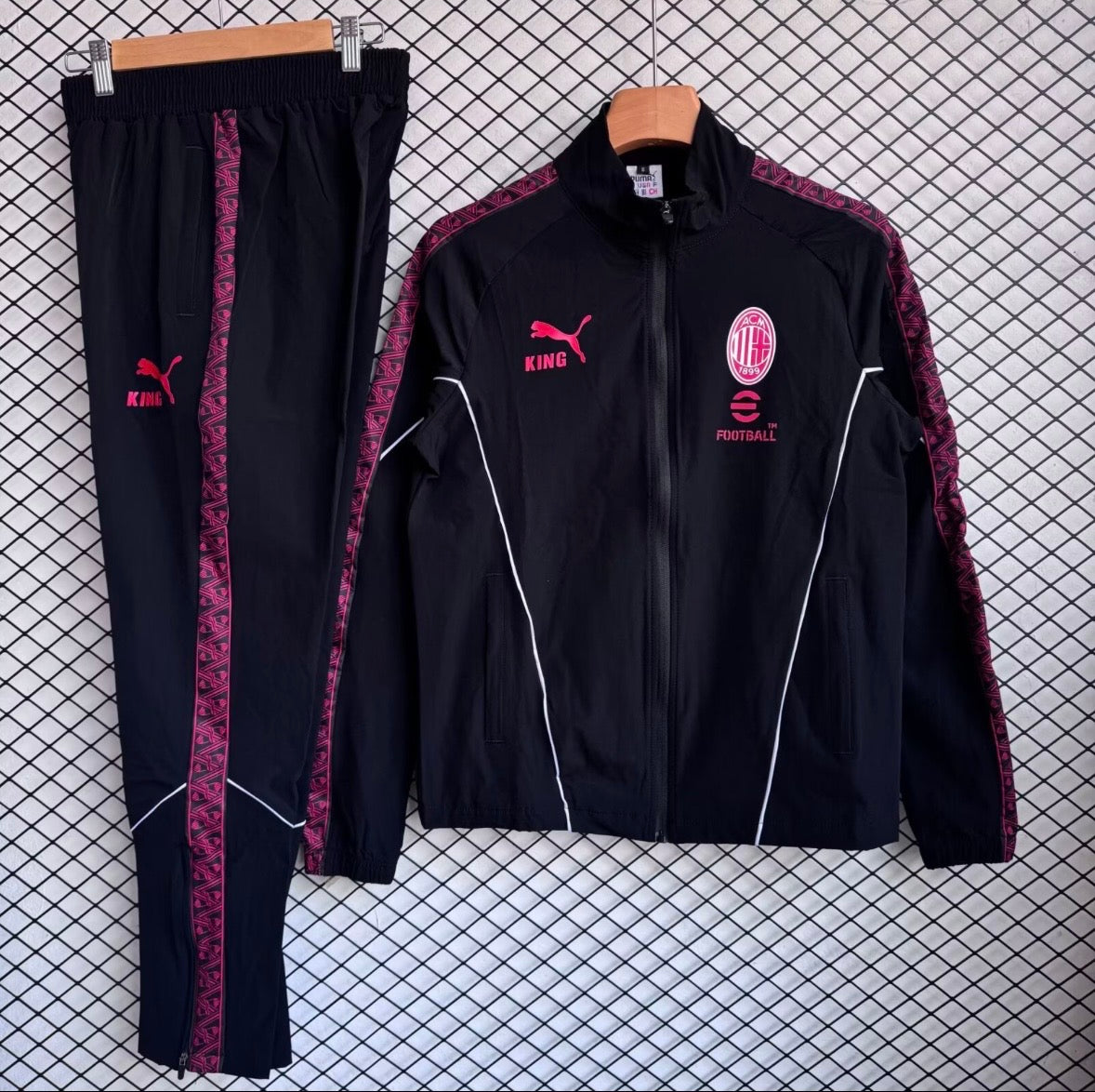 Ensemble de survêtement Milan AC 2026 noir et rose