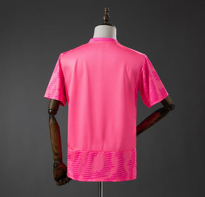 Maillot Portugal avant match 2026 rose