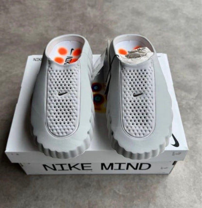 Claquettes Nike Mind 001 blanche