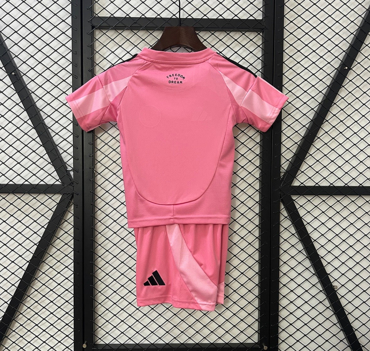 Maillot Inter Miami Domicile 2025/26 Rose pour enfants