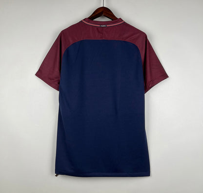 Maillot du PSG 2017-2018 rétro