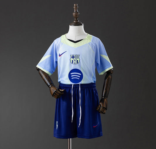 Maillot Barcelone concept 2026 pour enfants bleu clair