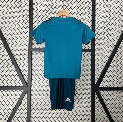 Maillot Real Madrid rétro 17/18 bleu pour enfants