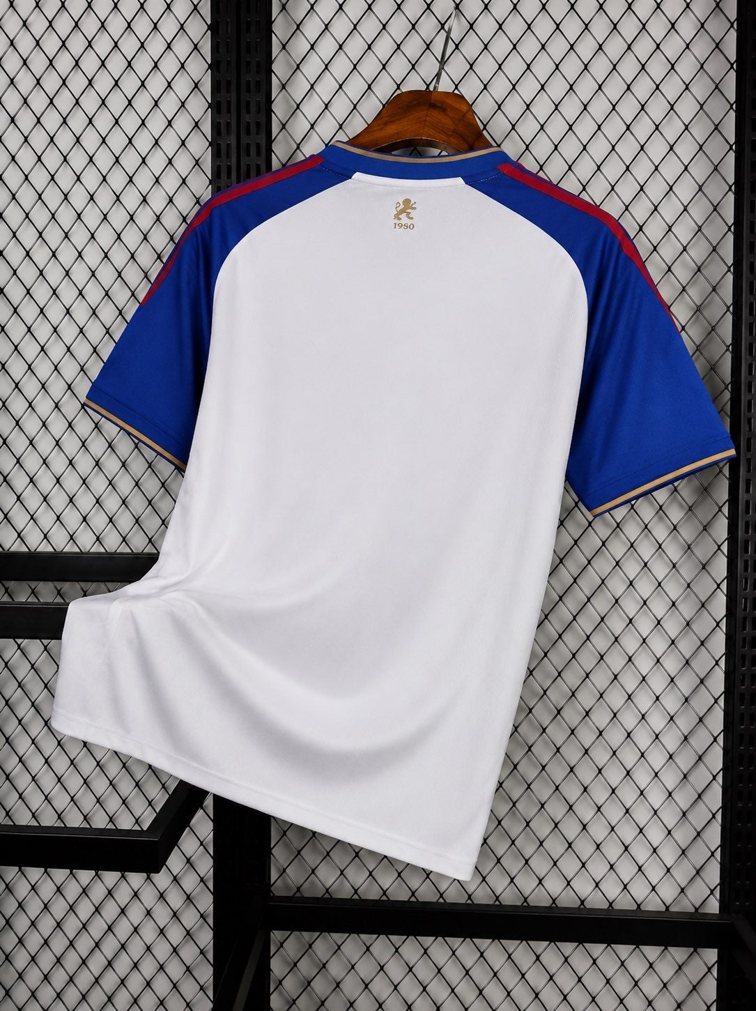 Maillot Olympique Lyonnais 2026/2027 domcile blanc et bleu